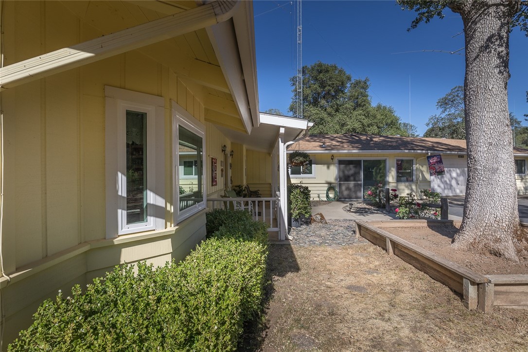 3977 Spring Court Property Photo 4