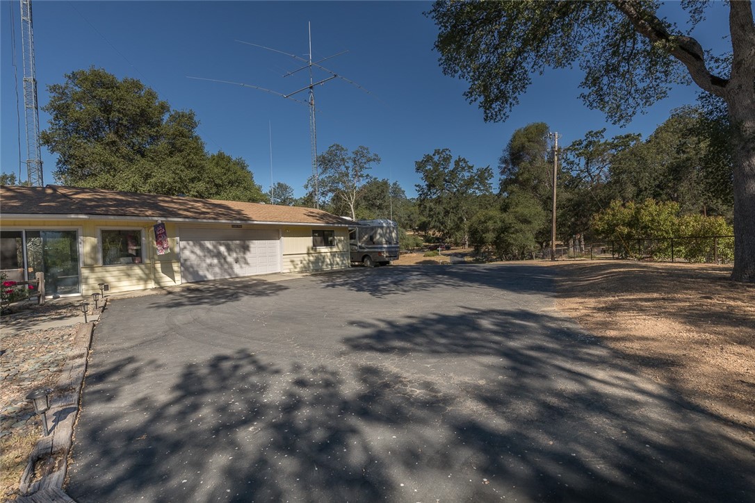 3977 Spring Court Property Photo 9