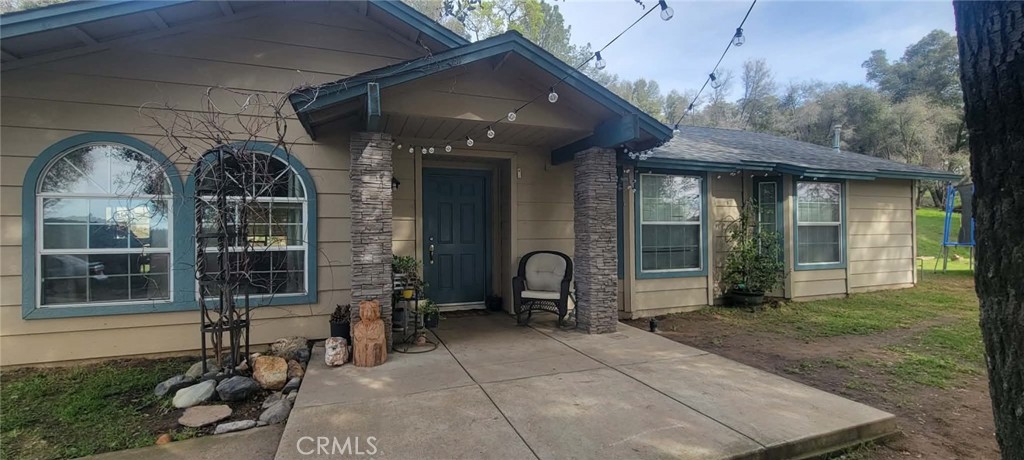 4121 Indian Rock Property Photo 3