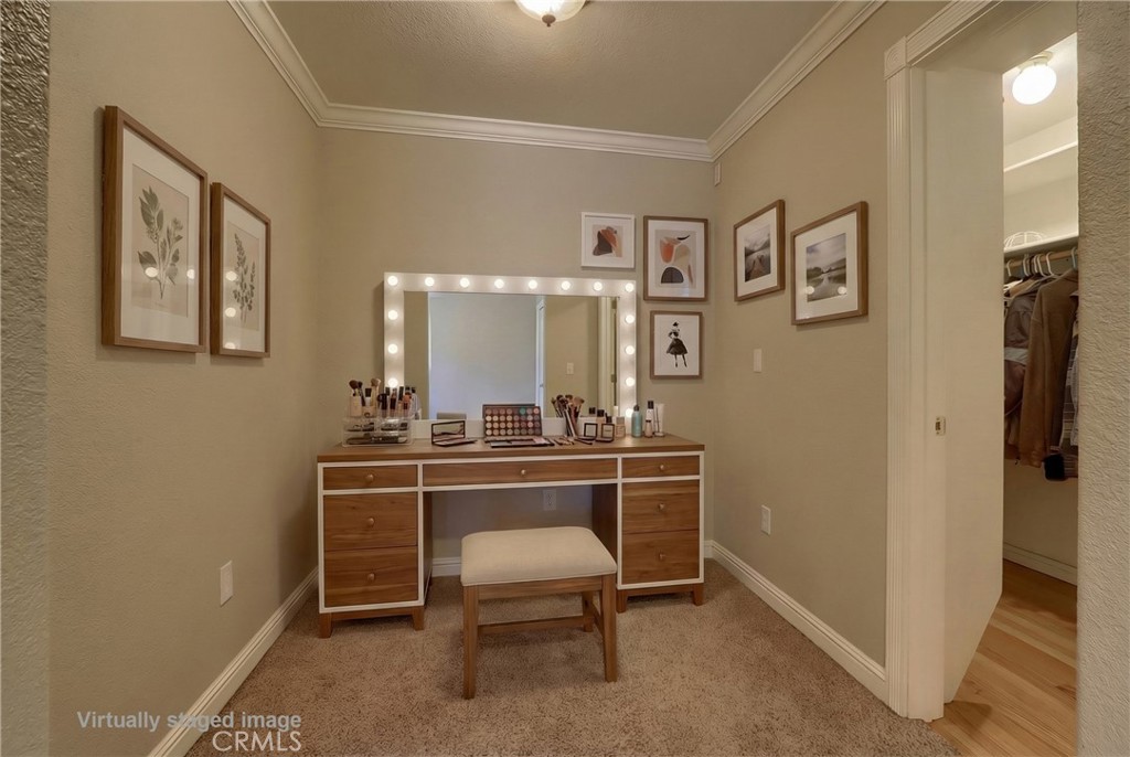 4421 Scrubby Oak Property Photo 38