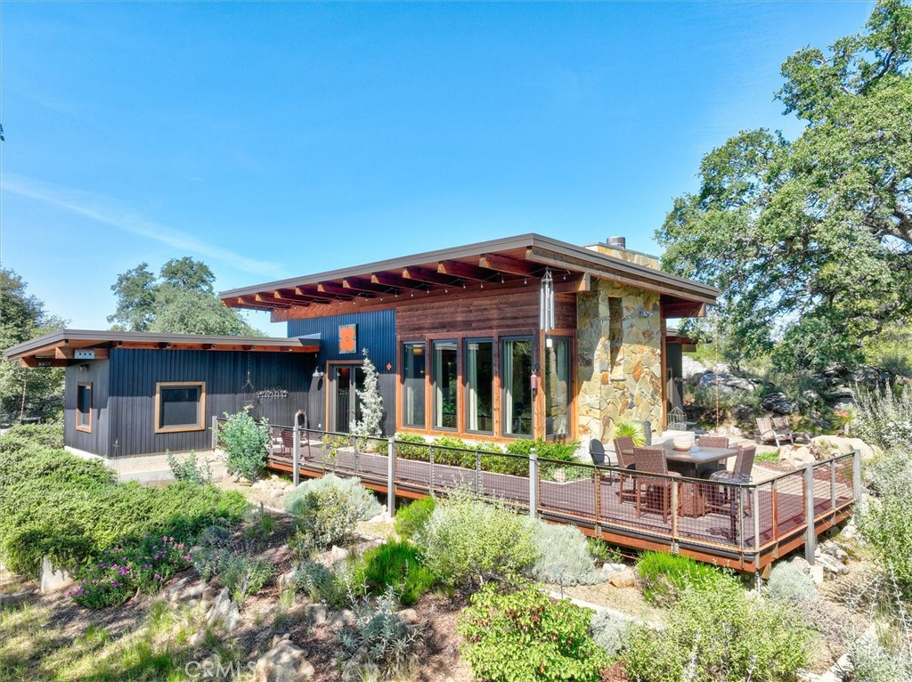 3954 Silver Bar Property Photo 2