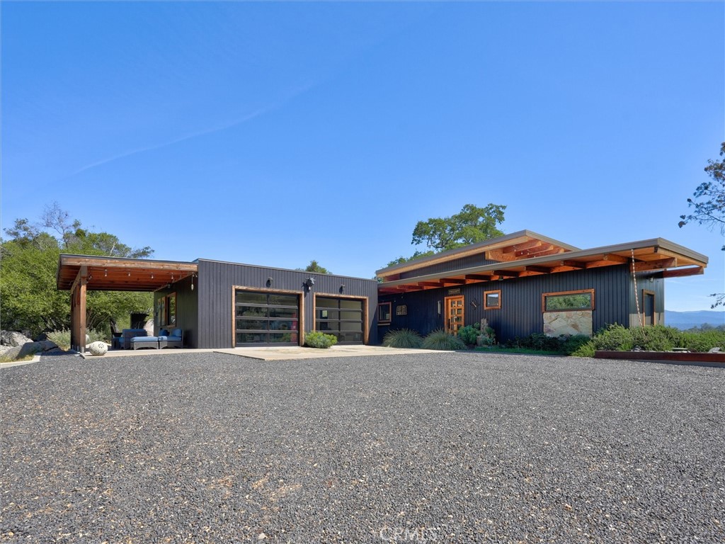 3954 Silver Bar Property Photo 3