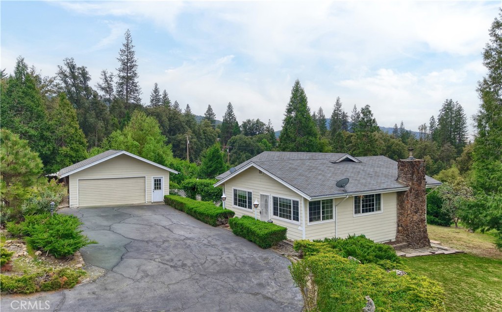 5672 Pautzke Court Property Photo 1