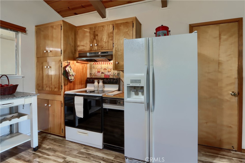 5672 Pautzke Court Property Photo 15