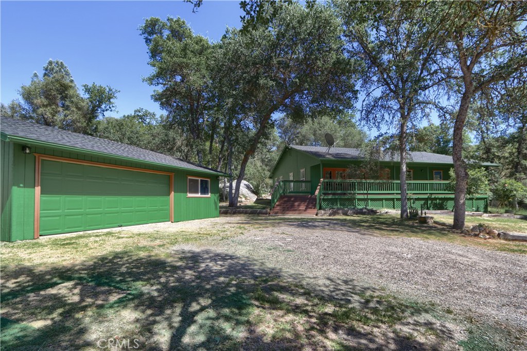 4907 Daffodil Dr Property Photo 2