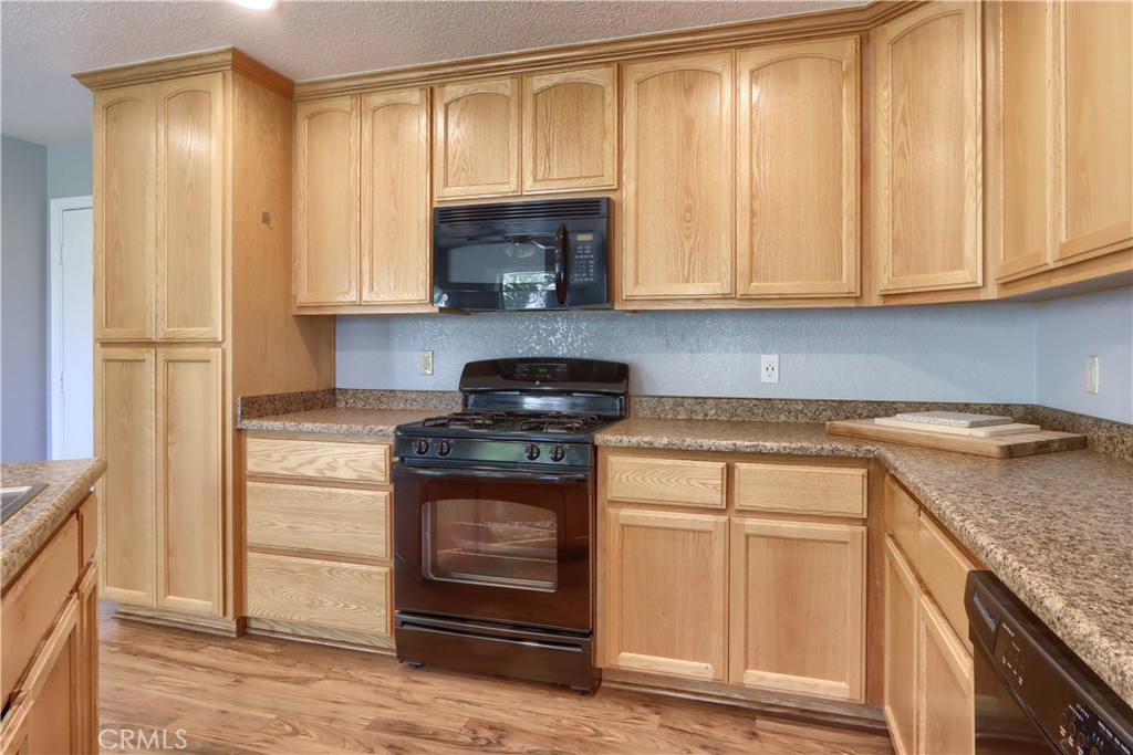 4907 Daffodil Dr Property Photo 18