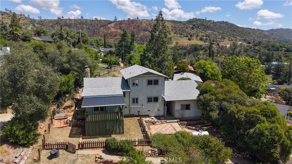5160 Campbell Property Photo 1