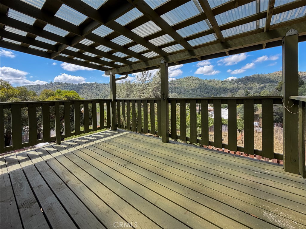 5160 Campbell Property Photo 16