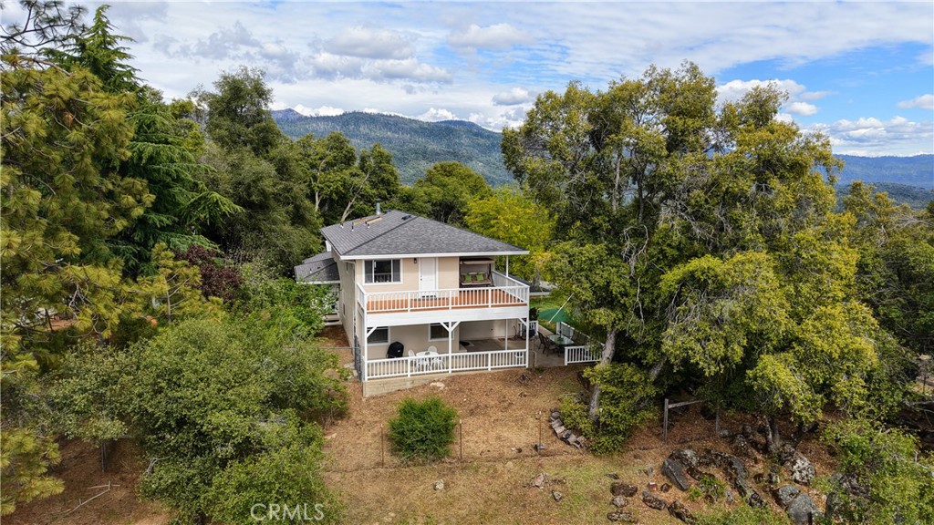 5603 Clouds Rest Road Property Photo 2