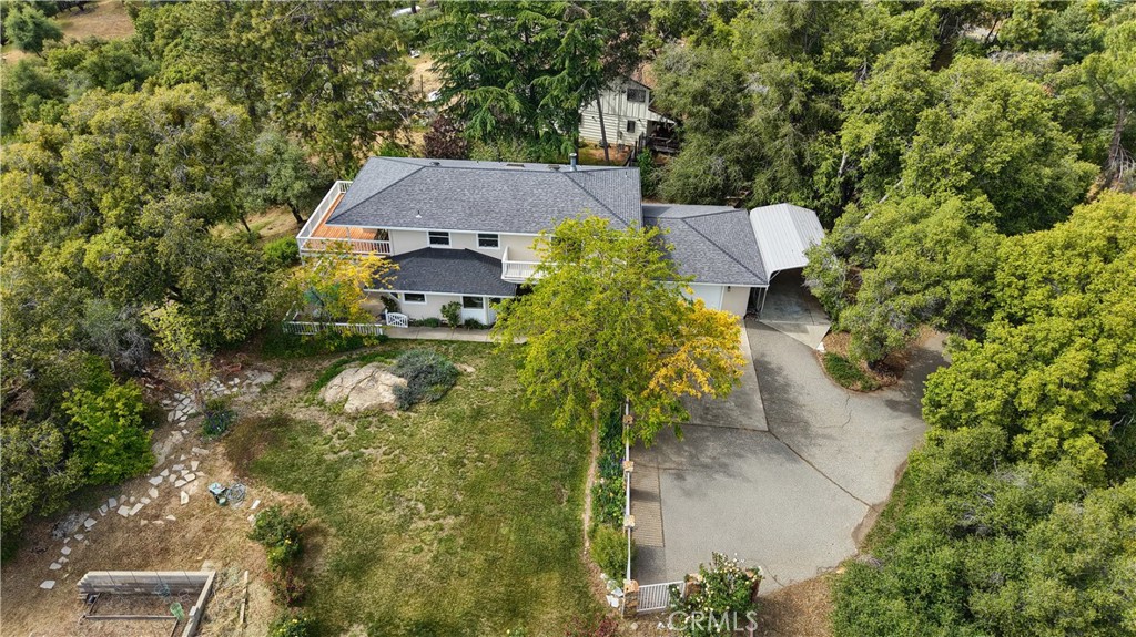 5603 Clouds Rest Road Property Photo 4