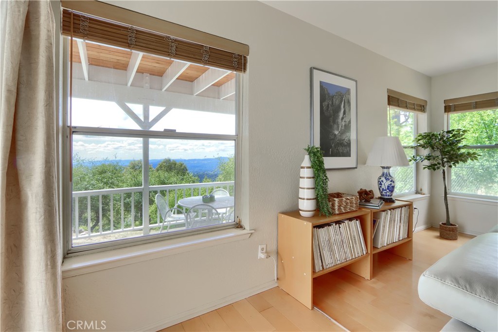 5603 Clouds Rest Road Property Photo 12