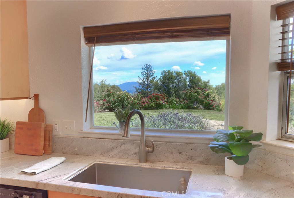 5603 Clouds Rest Road Property Photo 15