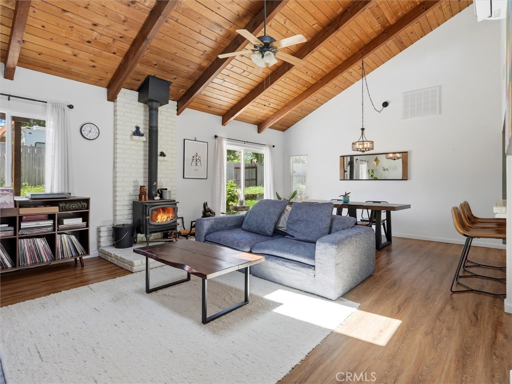 45744 N Oakview Property Photo 5