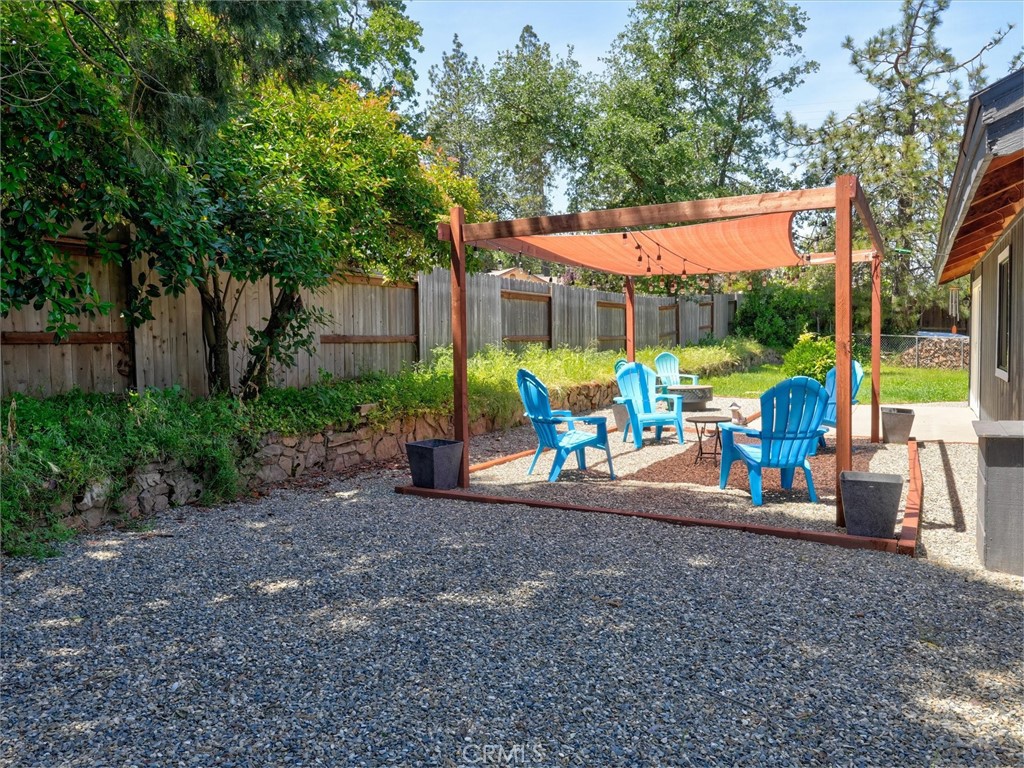 45744 N Oakview Property Photo 30
