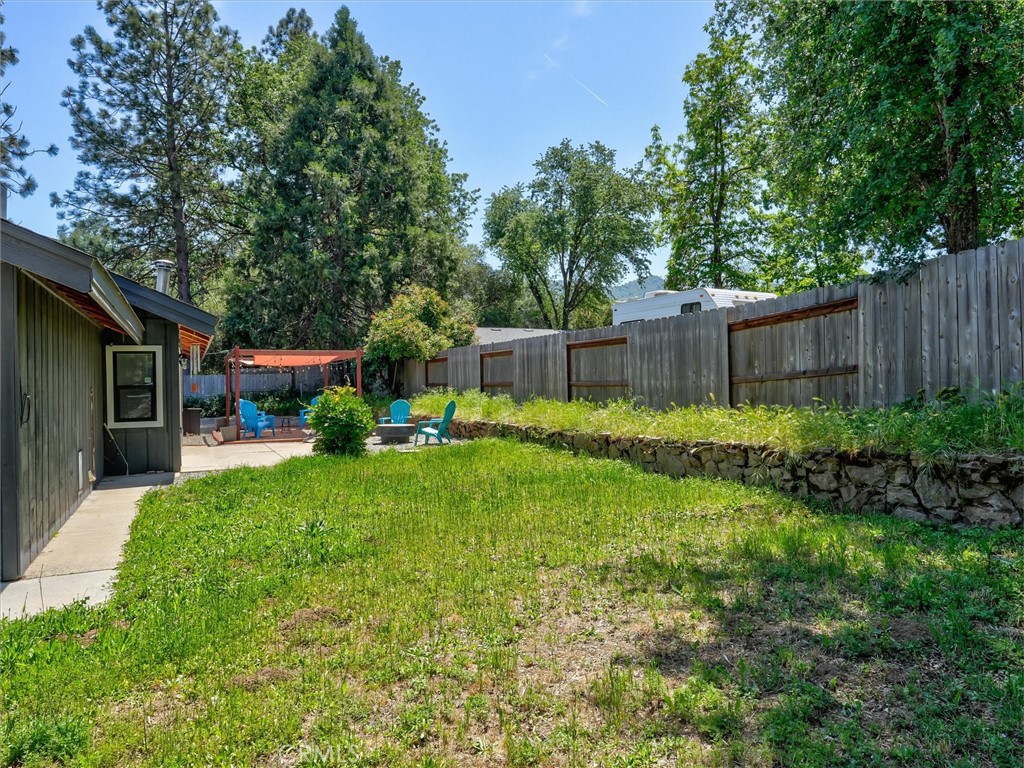 45744 N Oakview Property Photo 31