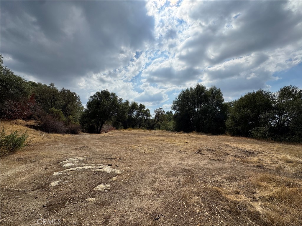 2 Ac Summerhill Ln Property Photo 4