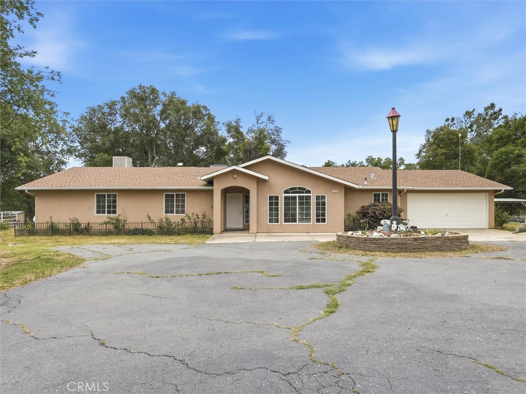 6155 State Highway 49 N Property Photo 1