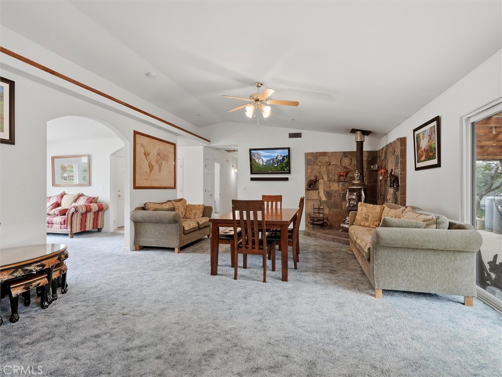 6155 State Highway 49 N Property Photo 11