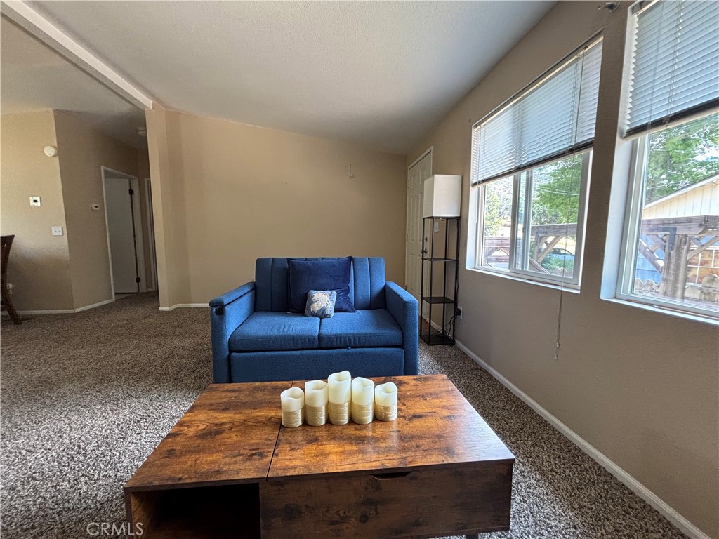 5151 Jones Street Property Photo 7