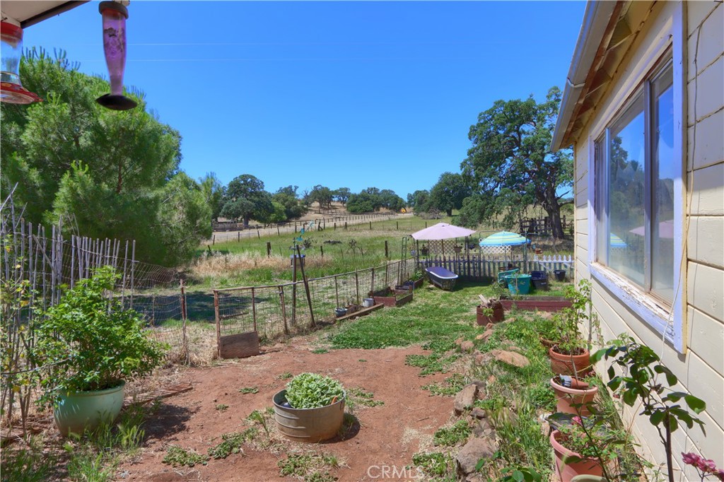 2099 Old Hwy Property Photo 28