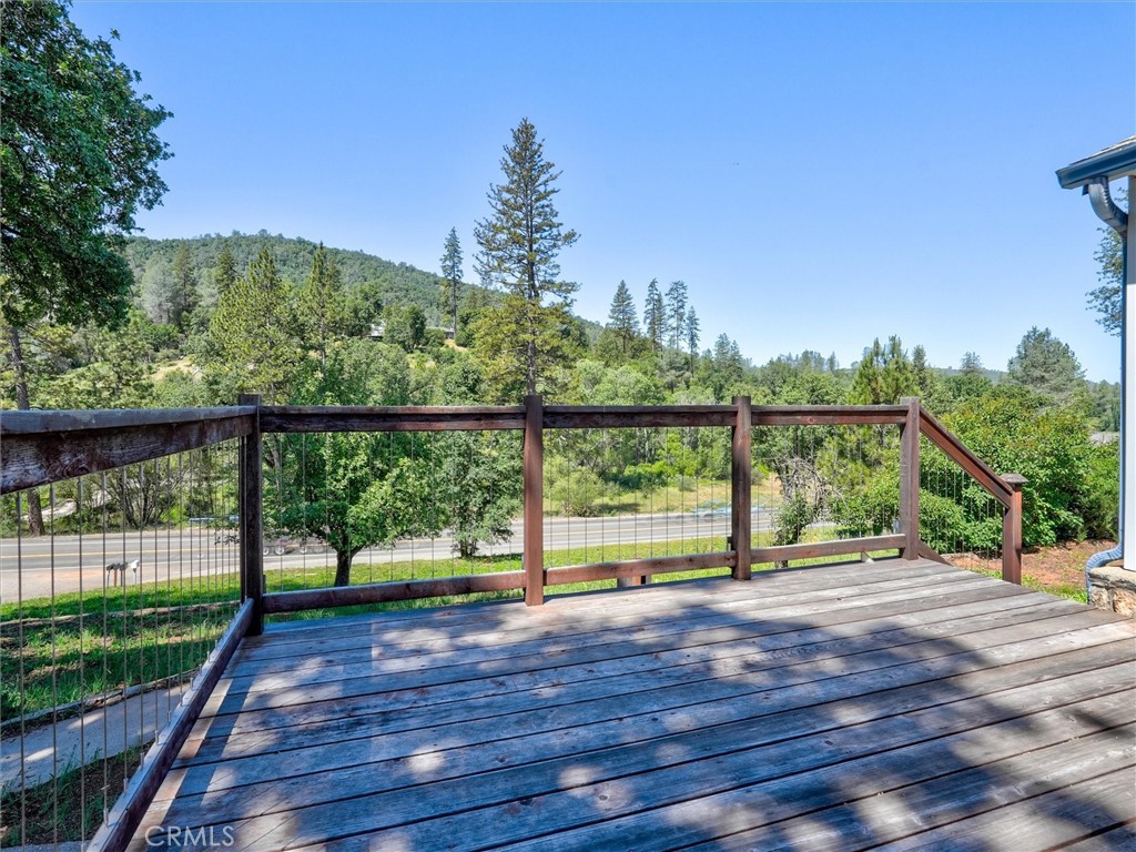 6576 Highway 140 Property Photo 5