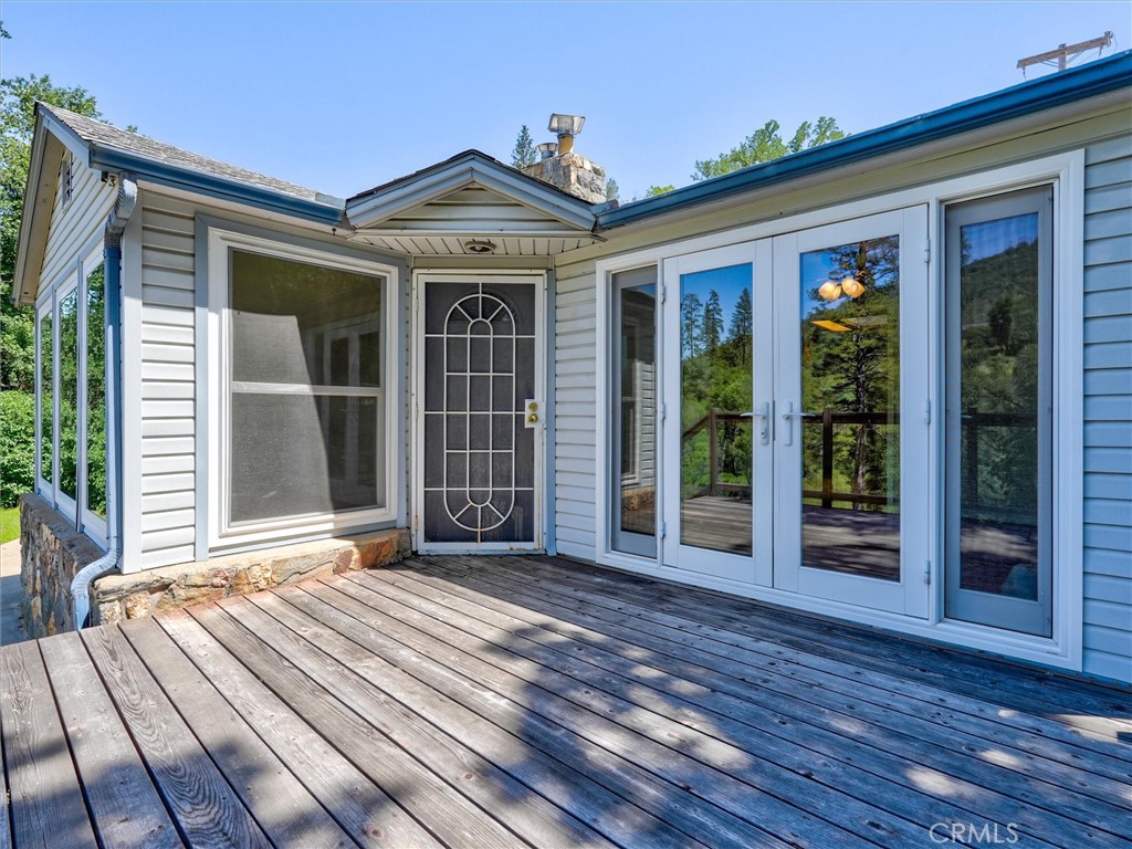 6576 Highway 140 Property Photo 7
