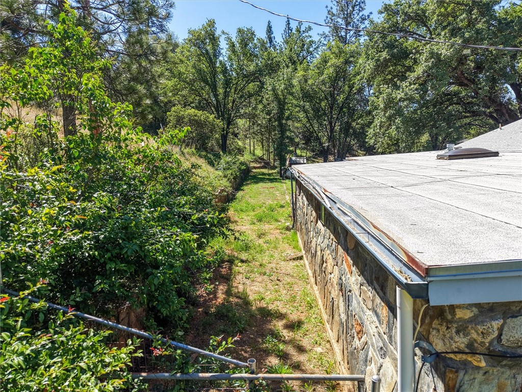 6576 Highway 140 Property Photo 57