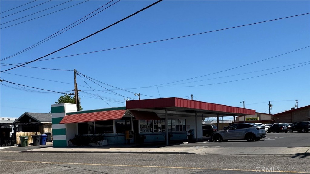 690 C Street Property Photo 1