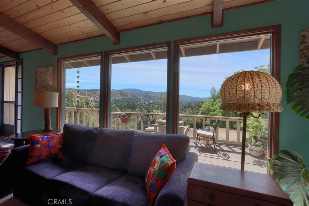 5276 Standen Park Property Photo 3