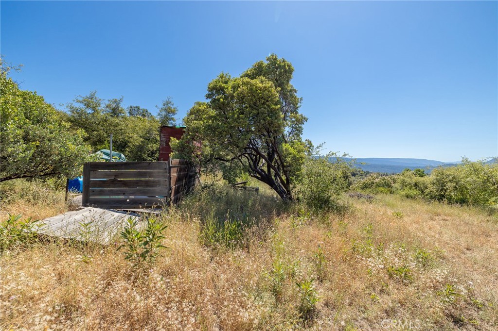 99 Acres Old Yosemite Road Property Photo 8
