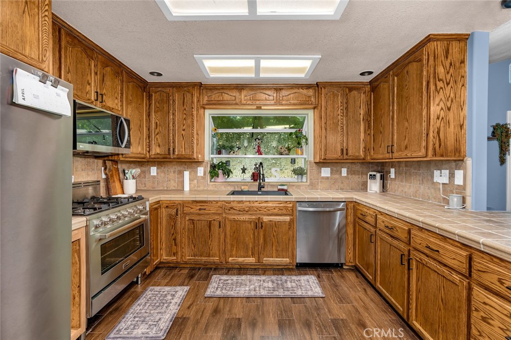 3363 Maravilla Property Photo 13