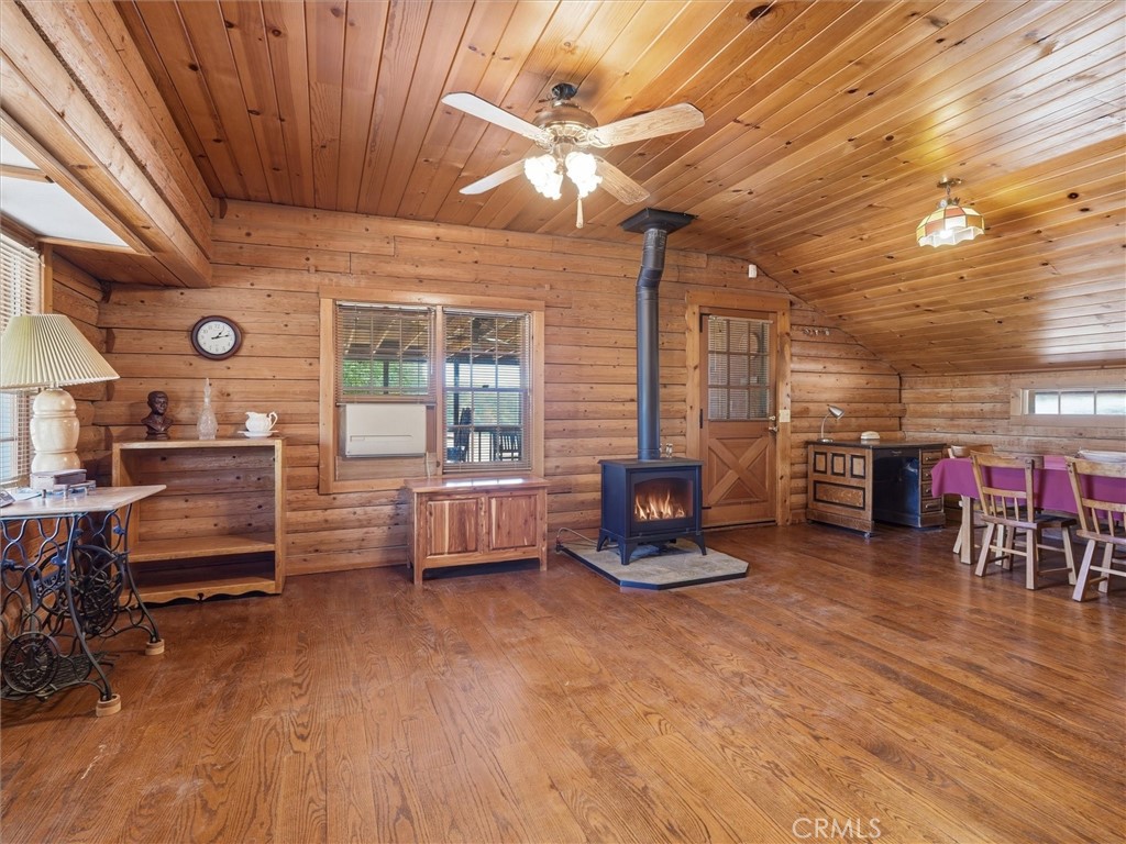 35928 Road 606 Property Photo 7