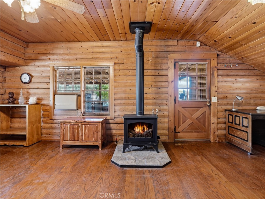 35928 Road 606 Property Photo 9