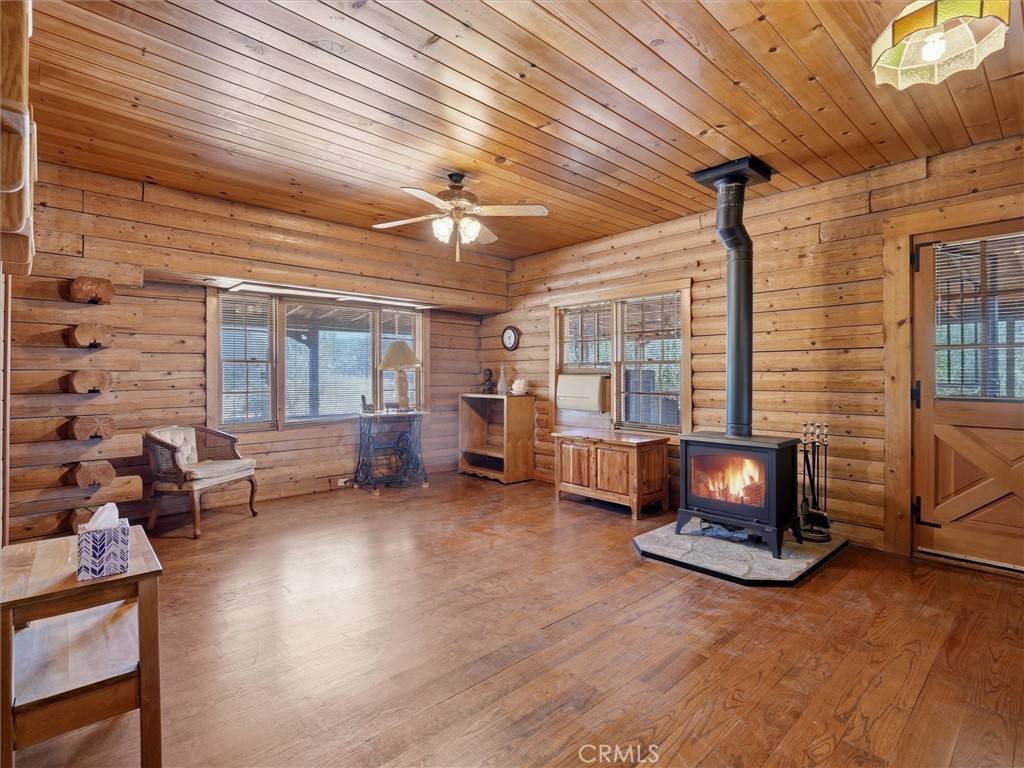 35928 Road 606 Property Photo 10