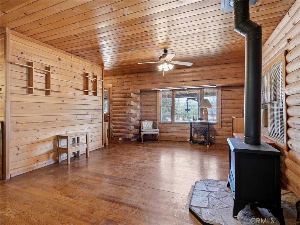 35928 Road 606 Property Photo 11