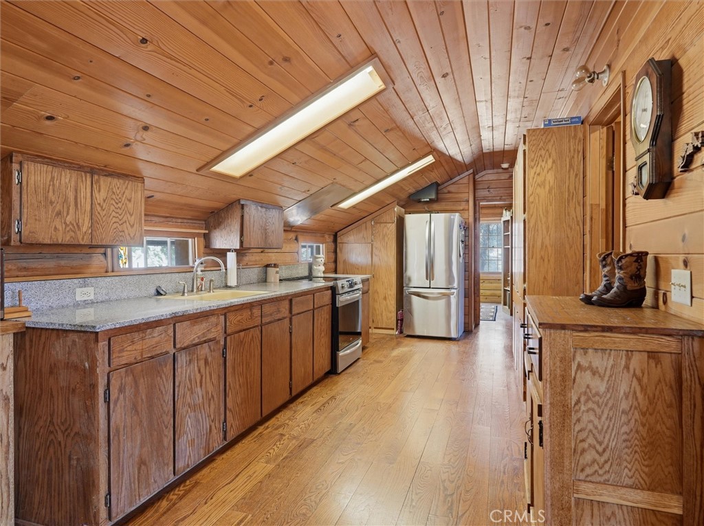 35928 Road 606 Property Photo 14