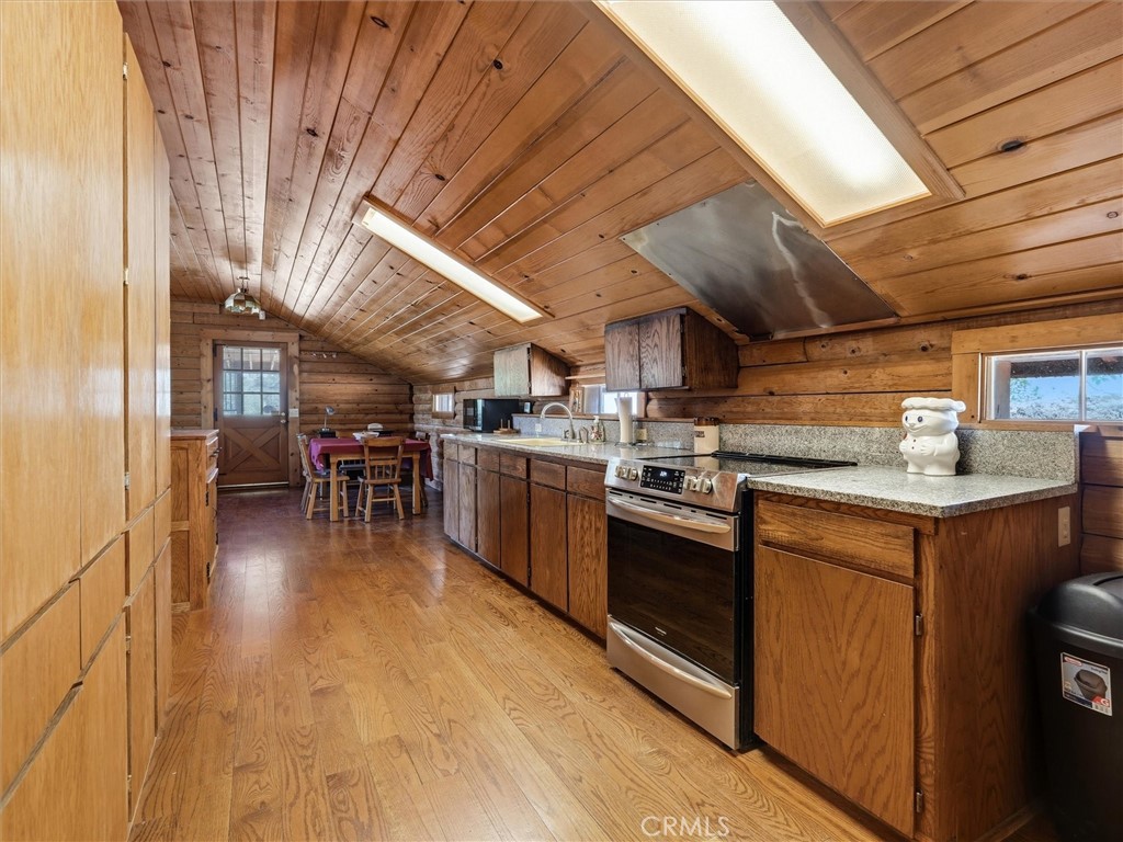 35928 Road 606 Property Photo 18