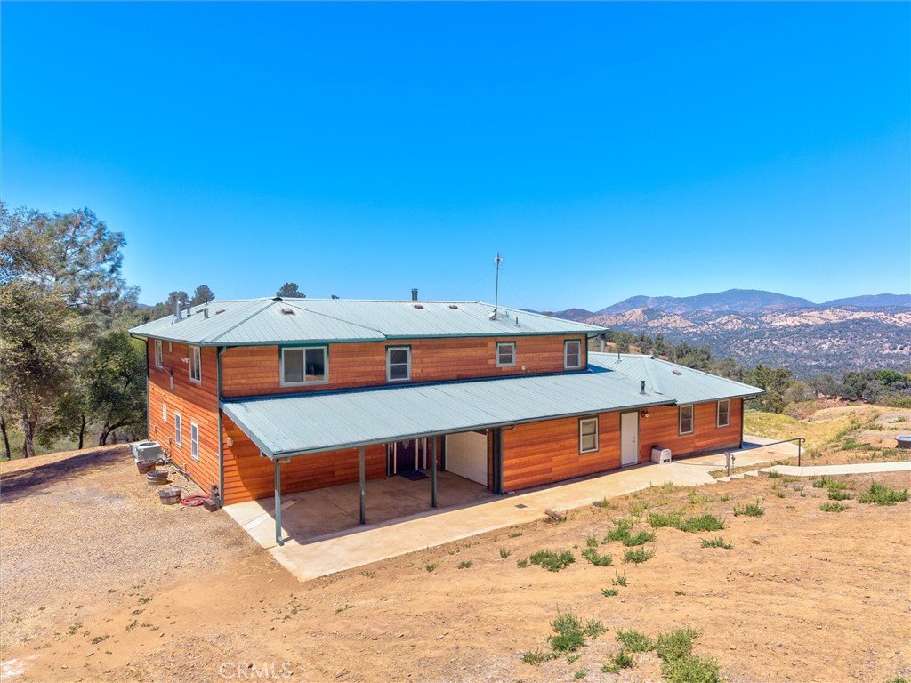4921 Lookout Mountain Property Photo 4