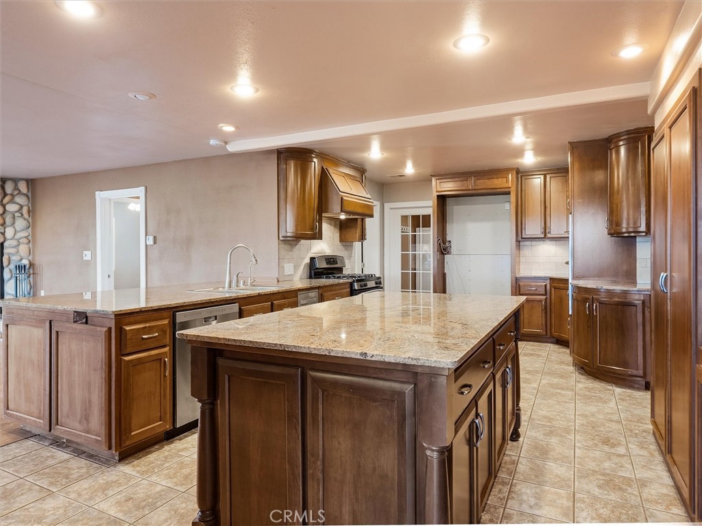 4921 Lookout Mountain Property Photo 14