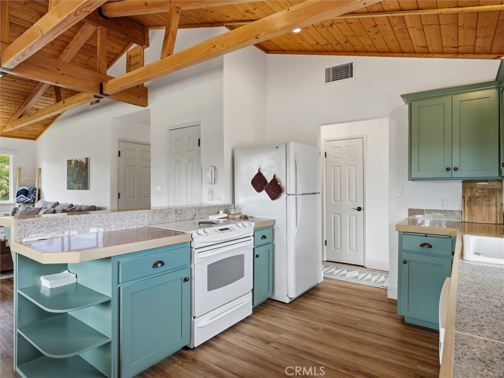 3137 Triangle Property Photo 7