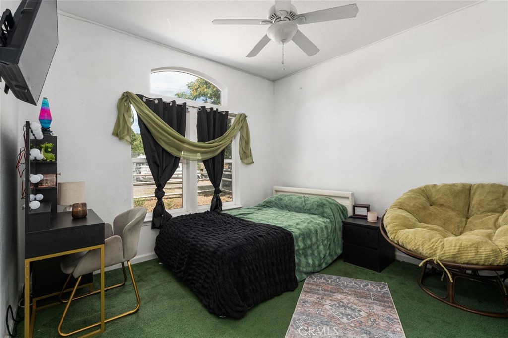 5029 Jones Street Property Photo 25