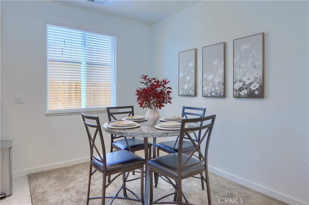 726 Skyler Court Property Photo 7