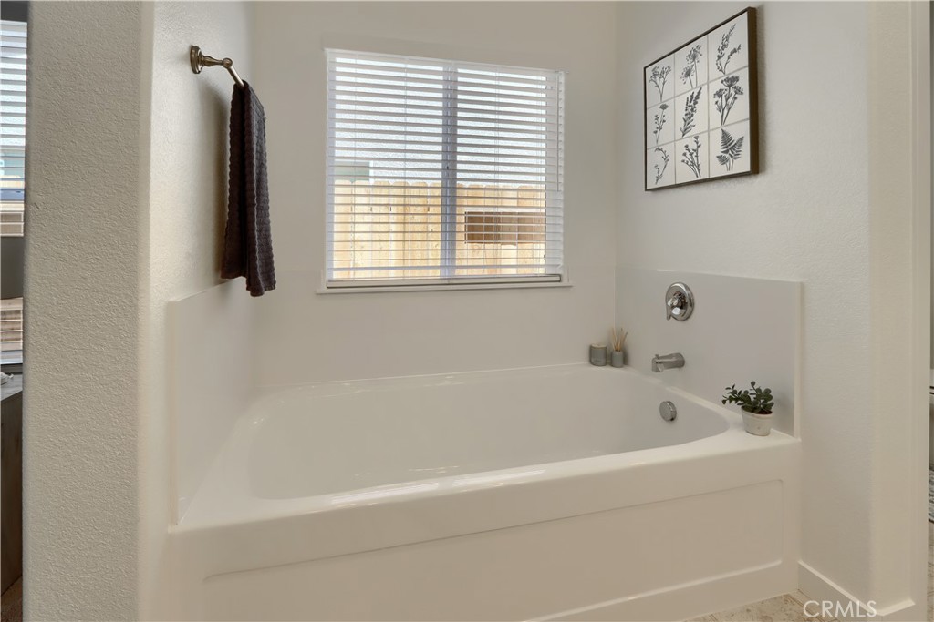 726 Skyler Court Property Photo 16
