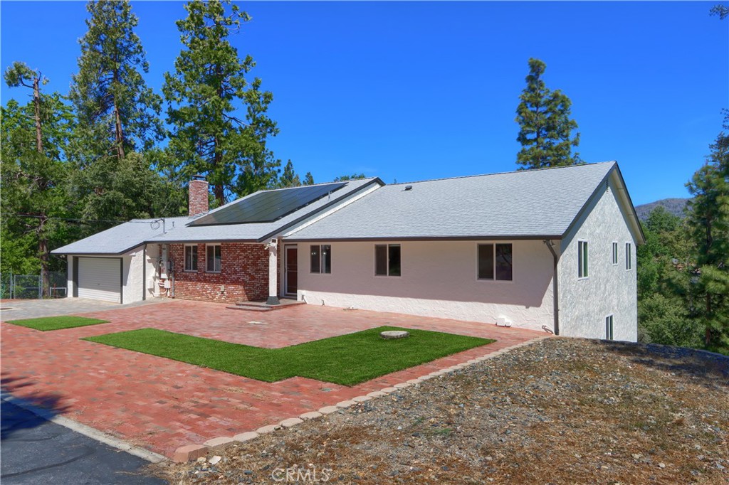 5750 Glacier Point Property Photo 1