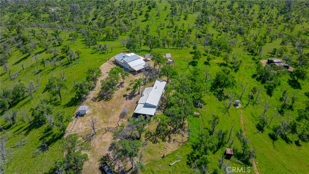 3084 Old Highway Property Photo 7