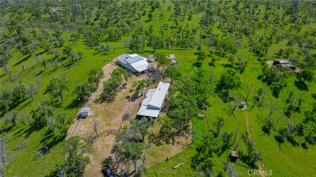 3084 Old Highway Property Photo 7