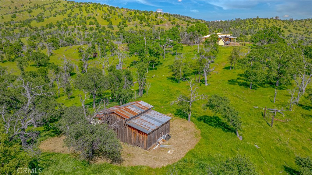3084 Old Highway Property Photo 11