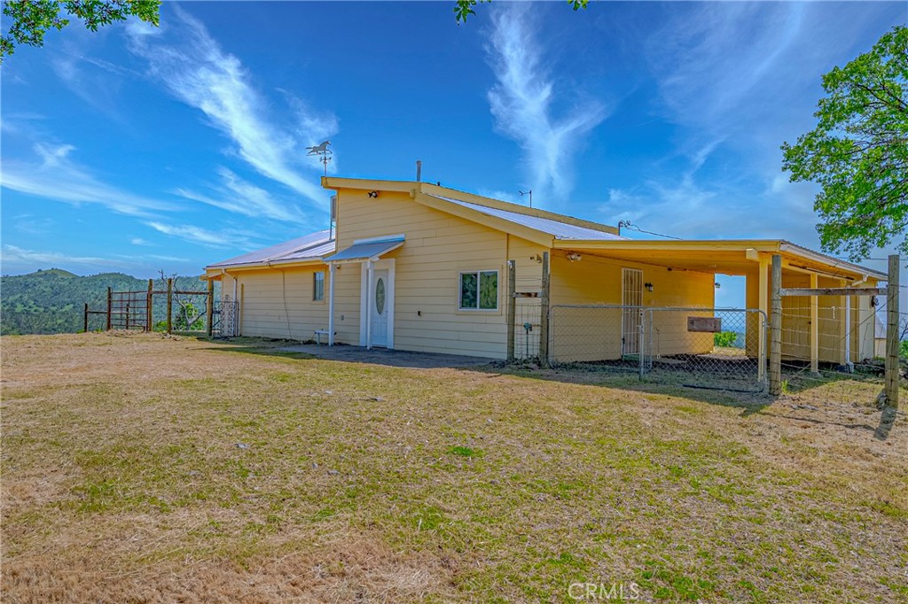 3084 Old Highway Property Photo 15