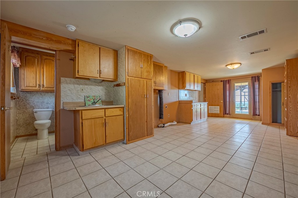 3084 Old Highway Property Photo 16