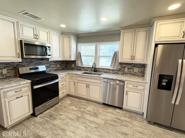 4544 Ben Hur Property Photo 5